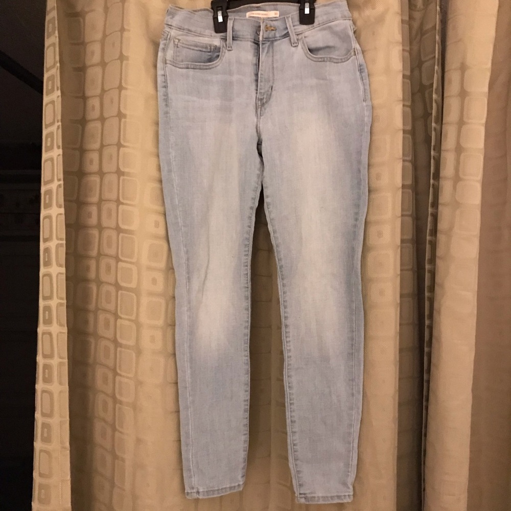 Levi’s jeans size 30